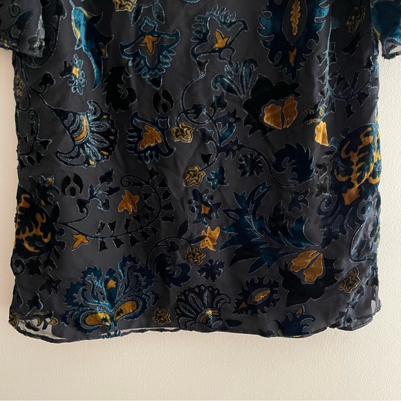 Carolina Belle Floral Elegant Dress - Picture 3 of 7